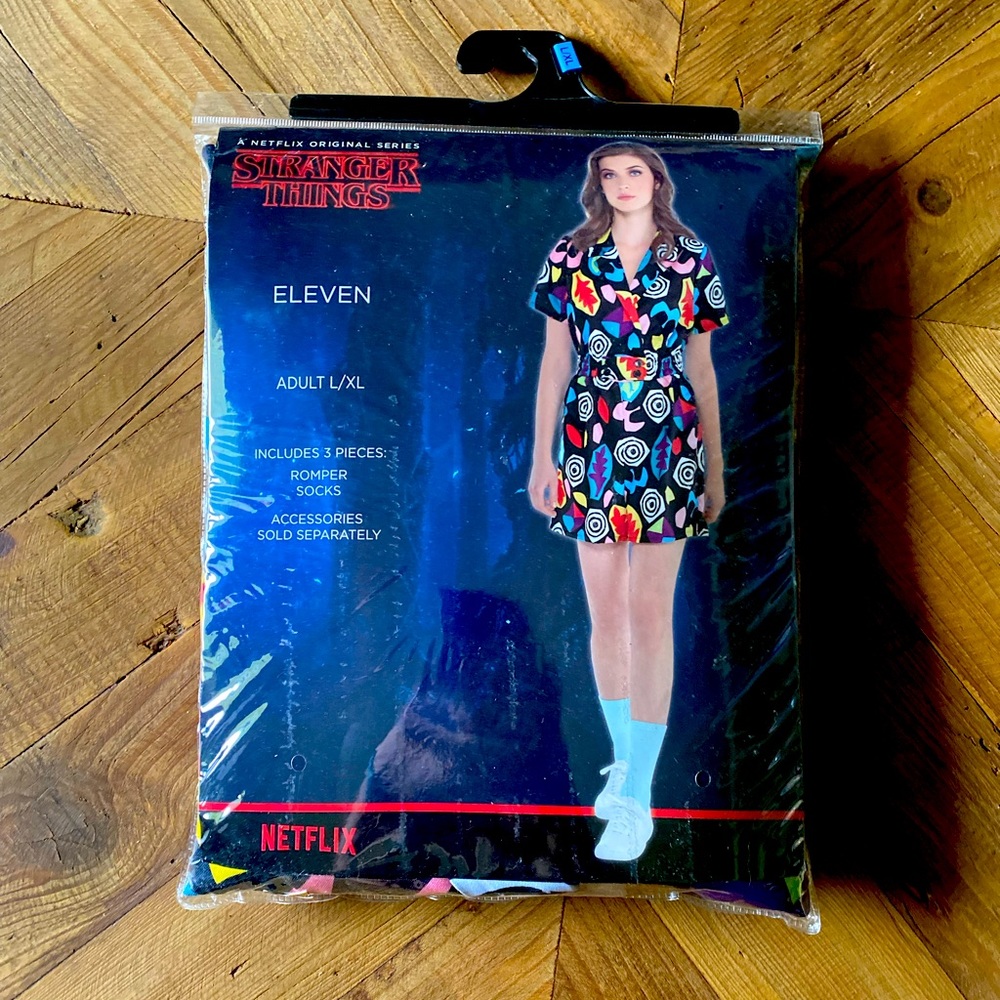 Halloween Costume | Stranger Things | Elle 11 | Wm L/XL